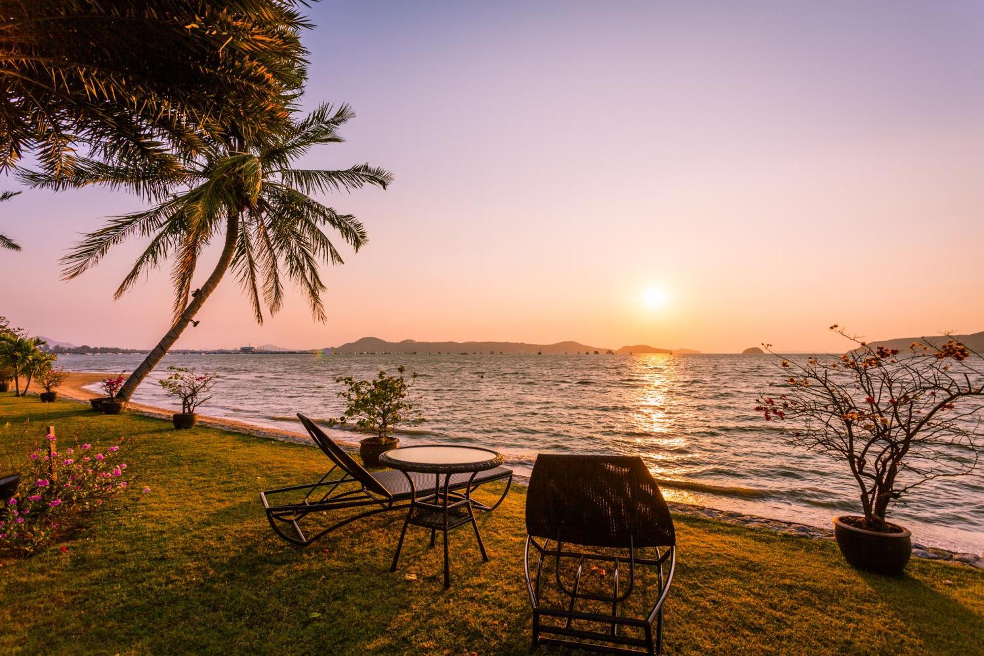 Fisherman Way Beach Villa Rawai Bilik gambar